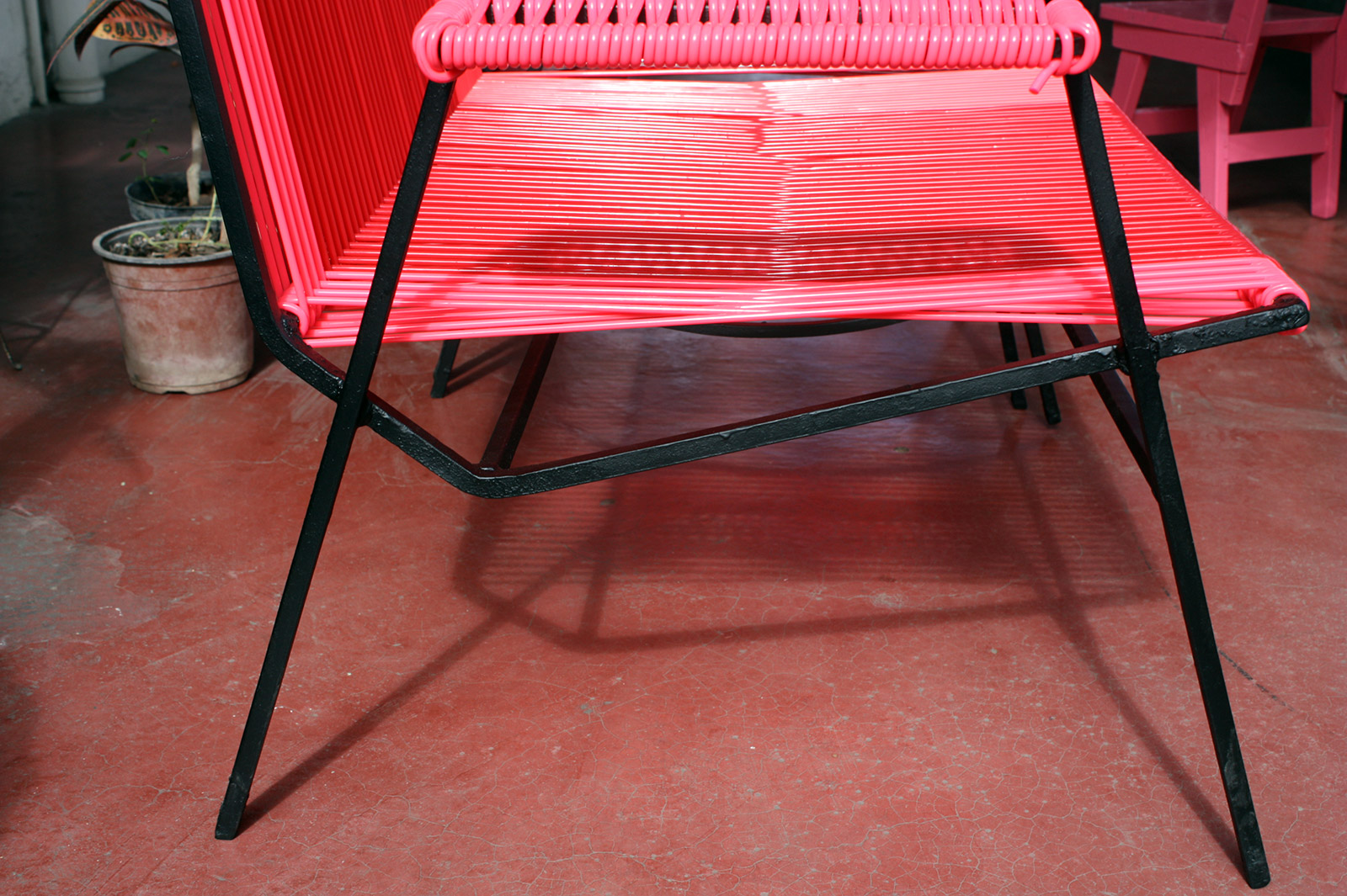 Renovation of steel frame lounge chairs